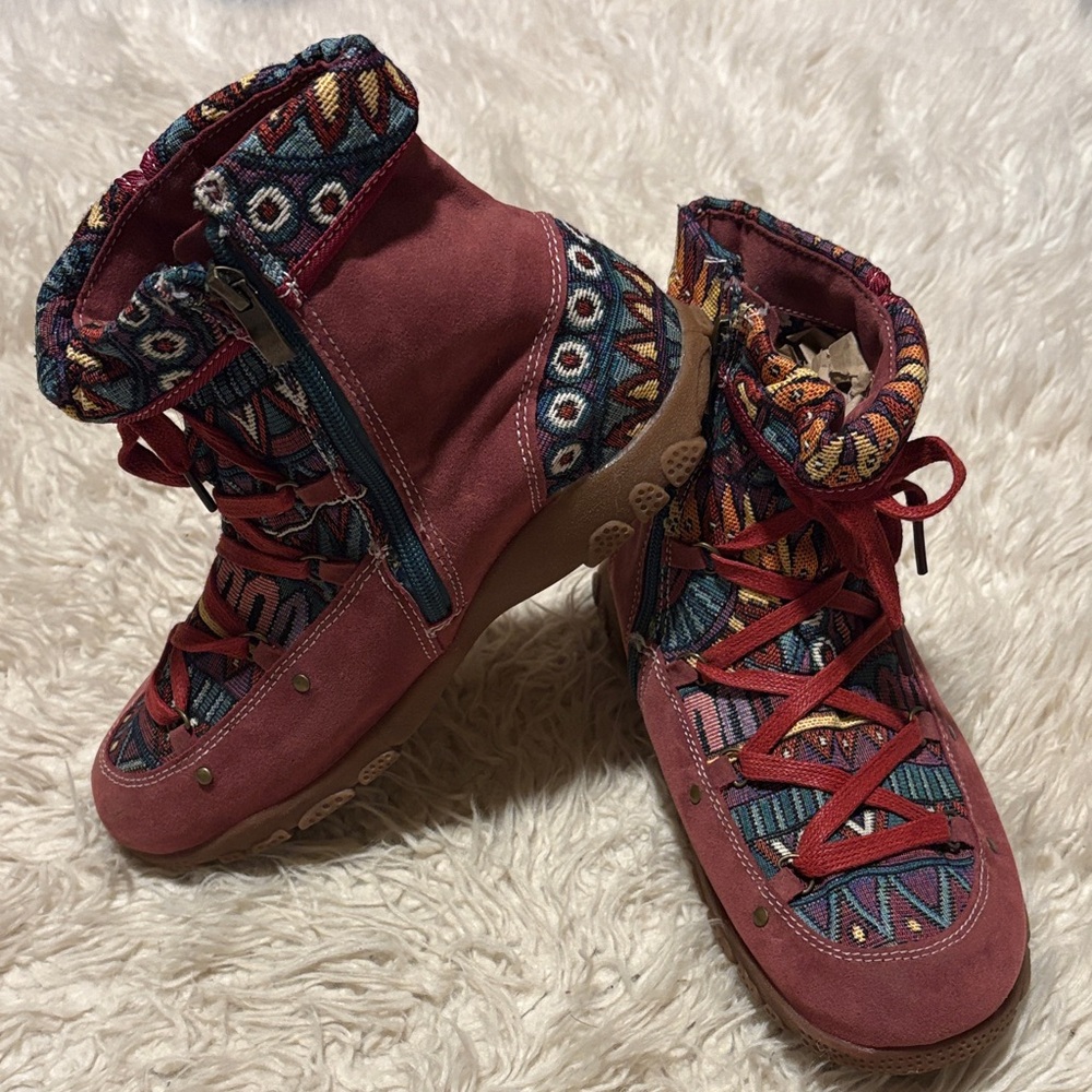 Colorful Patterned Women's Boots